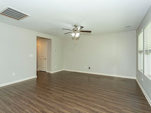 4th image of 39 River Birch Ln