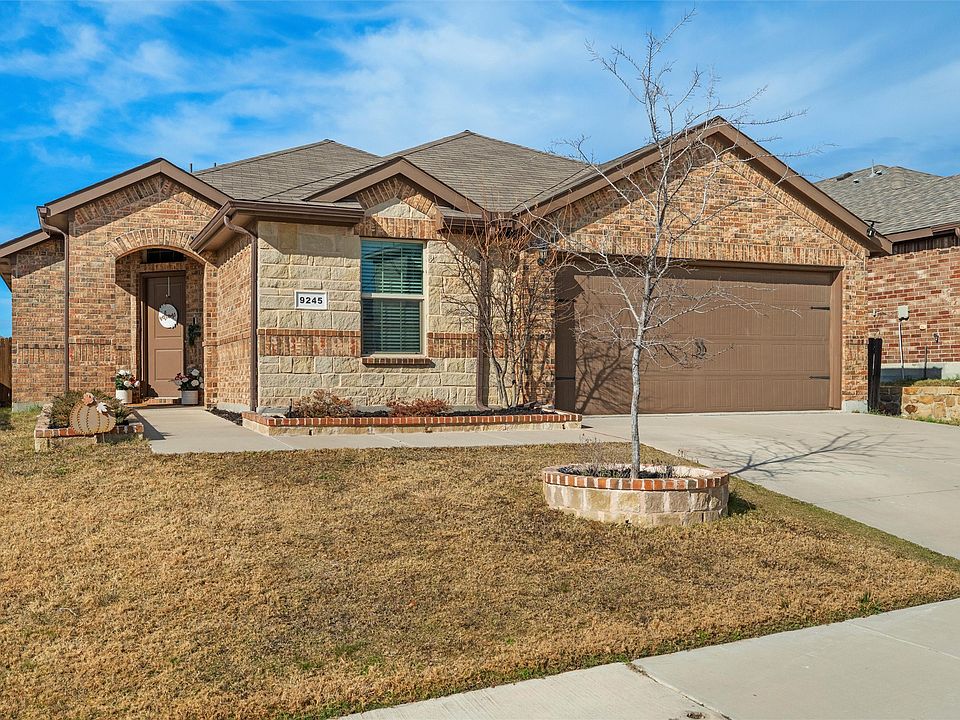 1st image of 9245 Herringbone Dr