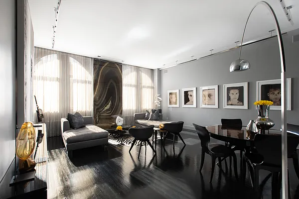Sold by Compass | media 2