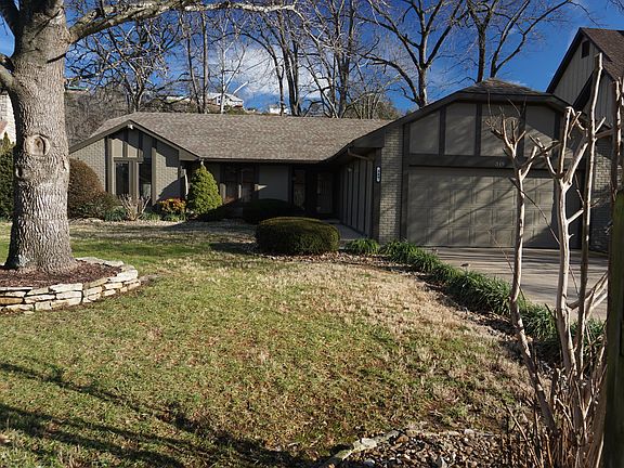 2nd image of 349 Sherwood Dr