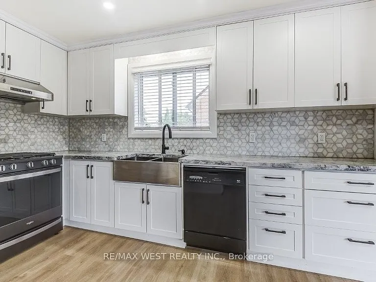 10 Rima Ct — Photo 13