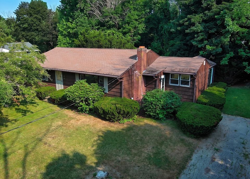 1st image of 34 Keenan St