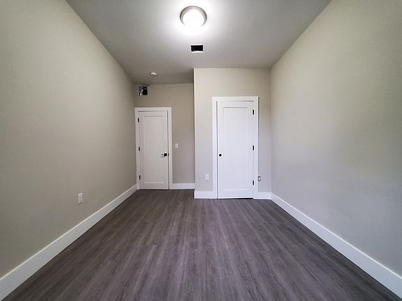 4th image of 104 Belmont Ave #2A