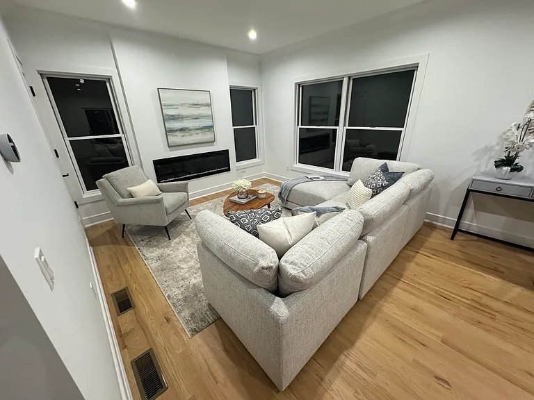 426 Millburn Ave — Photo 2