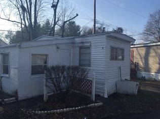 9 Row A Way, Troy, NY 12182