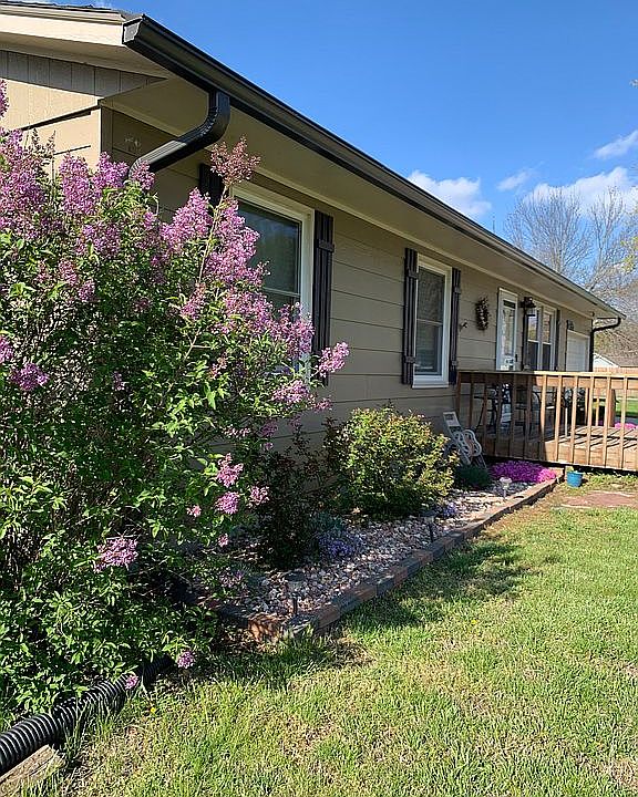 2nd image of 2230 SE 35th St