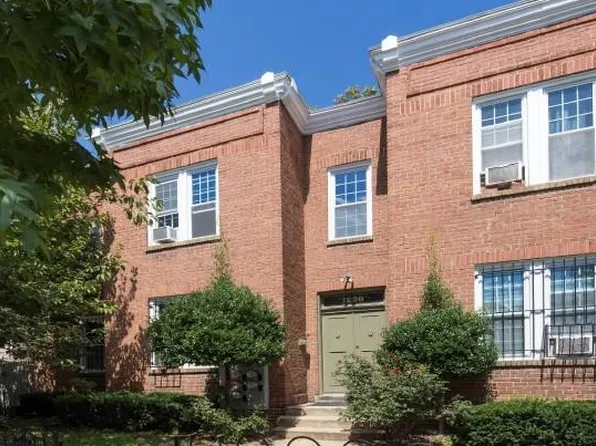 1226 F St NE, Washington, DC 20002