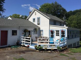334 E River Rd, Huntington, MA 01050