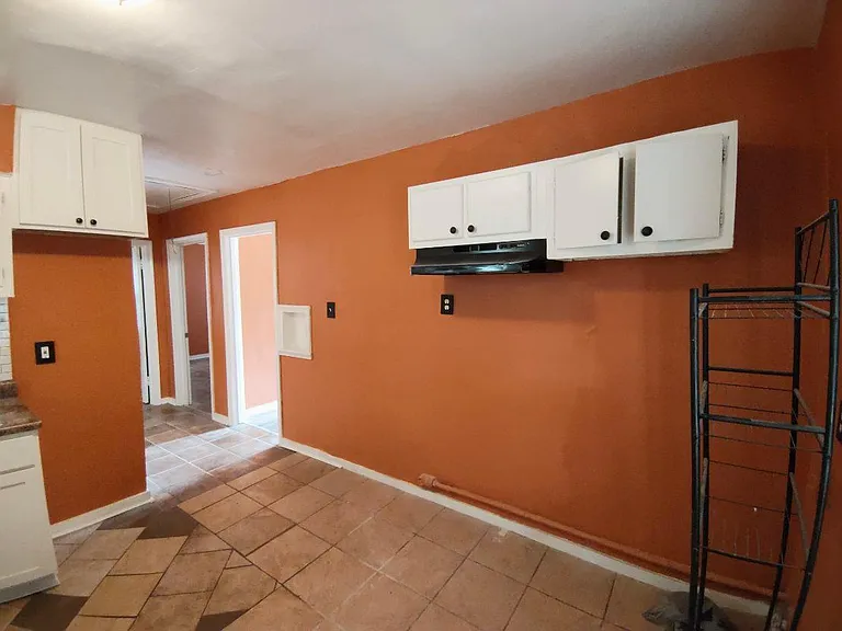3451 Sharpe Ave — Photo 7