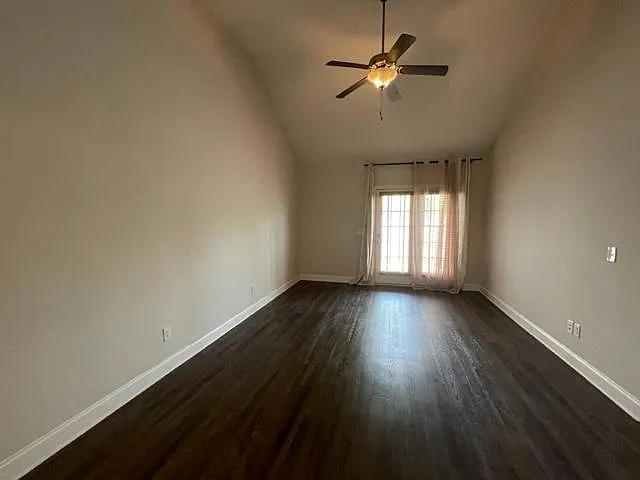 5336 Nikki Way — Photo 11