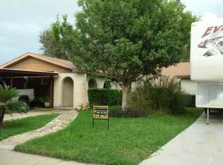 137 Arizona Cir, Laredo, TX 78041