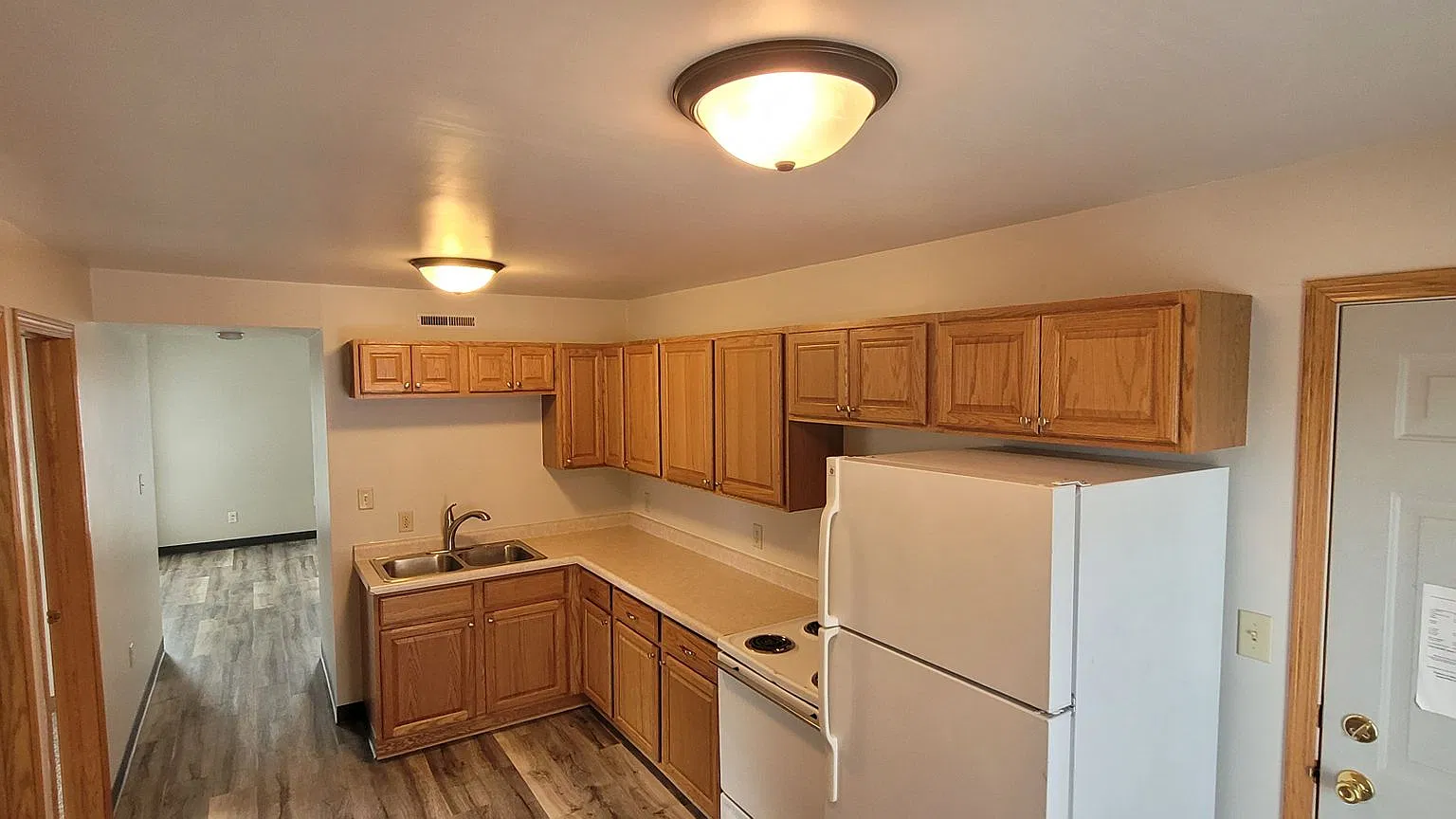 2311 Olive Street — Photo 2