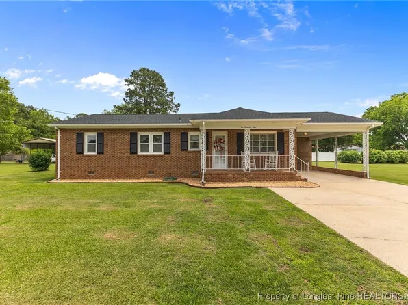 209 4th St, Erwin, NC 28339