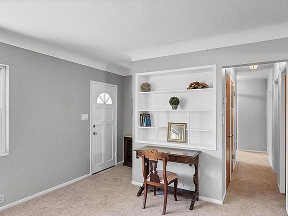 3rd image of 5201 Stevens Dr