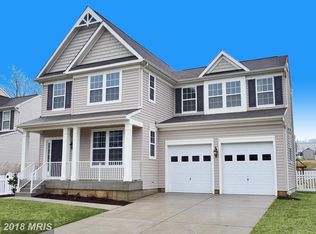 8878 Paddock Ln, Parkville, MD 21234