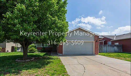 1610 E Summerwood St Photo 1