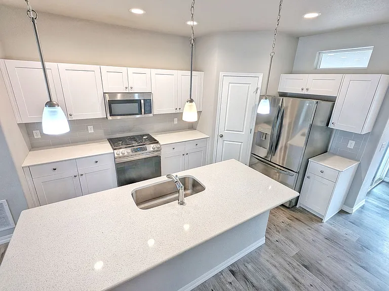 7519 Mount Elbert Point — Photo 12