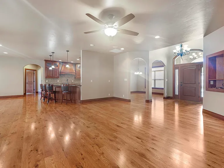 670 Sun Terrace Dr — Photo 52