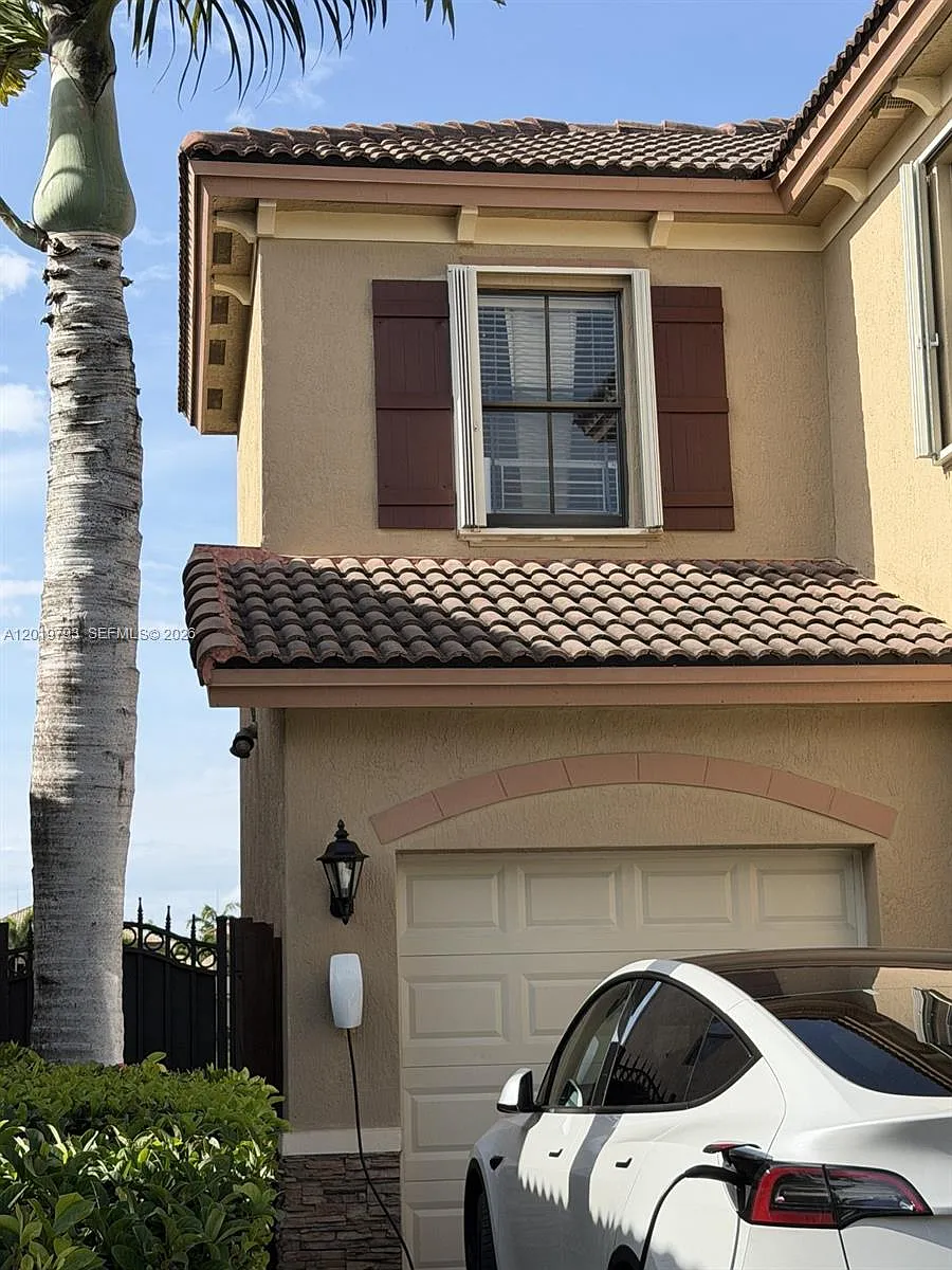 Building Photo - 11339 SW 243rd Ter