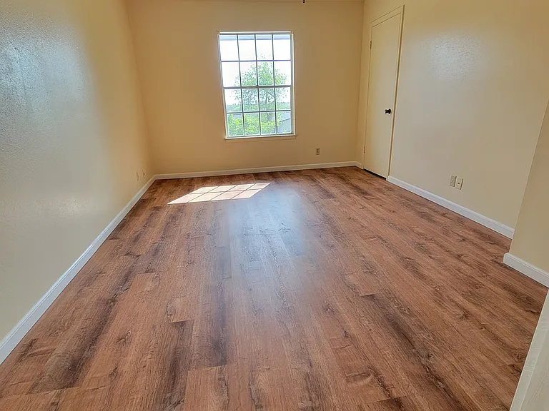 2115 Cedar Run Dr — Photo 19