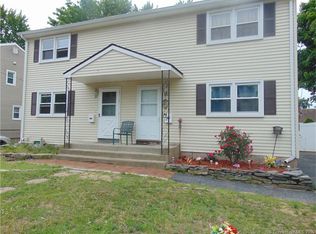 15 Graham Rd, East Hartford, CT 06118