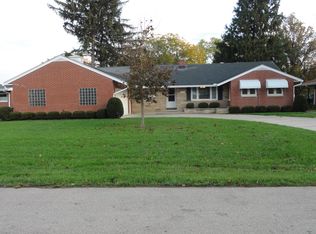 1420 Sunset Dr, Fairborn, OH 45324
