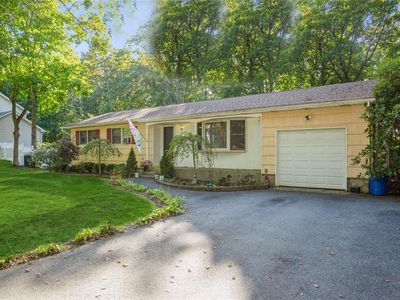92 Oakland Avenue, Miller Place, NY, 11764