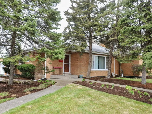 7250 W Oakton St, Niles, IL 60714