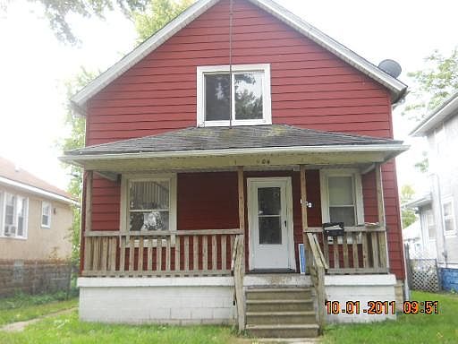 1st image of 504 E Whitley Ave