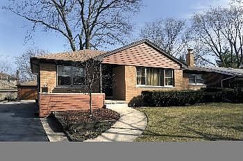 1st image of 1137 N Chestnut Ave
