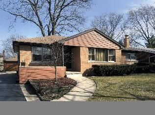 1137 N Chestnut Ave, Arlington Heights, IL 60004