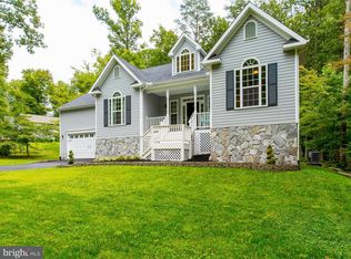 811 Eastover Pkwy, Locust Grove, VA 22508