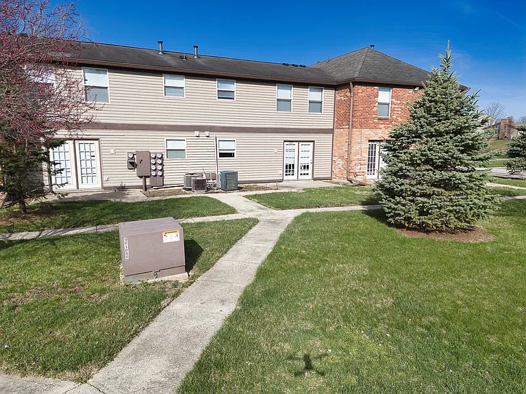 Trotwood Commons — Photo 23