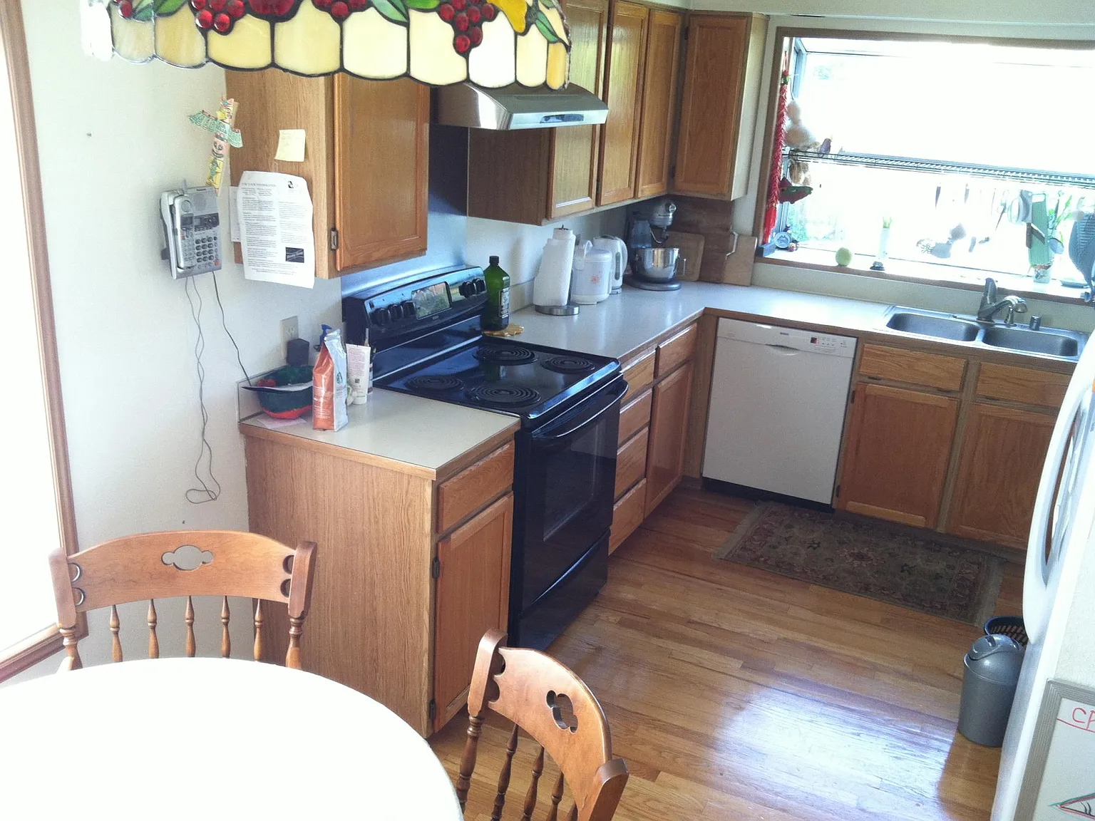 3 bed, 2.5 bath, 1610 sqft, $3,600 — Photo 3
