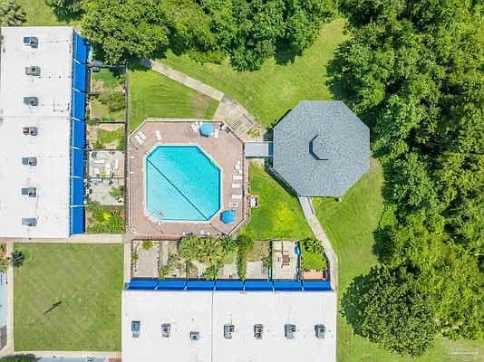 201 Pensacola Beach Rd #B11 — Photo 3