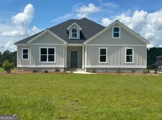 214 Woodridge Ln, Cairo, GA 39827