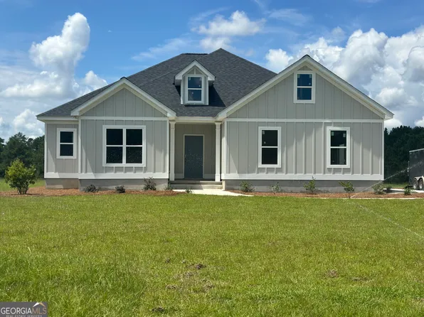 214 Woodridge Ln, Cairo, GA 39827