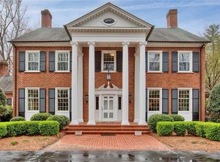 301 Shadow Valley Rd, High Point, NC 27262