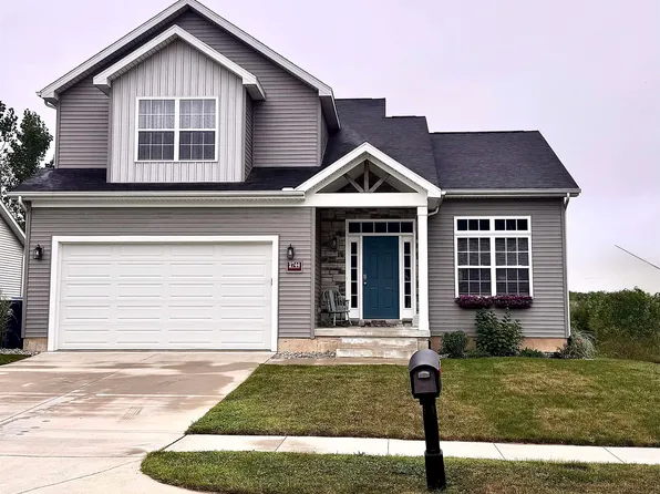 2744 Pine Cone Ln, Warsaw, IN 46582