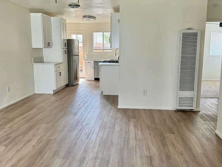 3515-3563 Roosevelt St - Su Casa Apartments — Photo 51