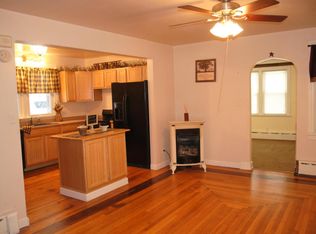 340 N High St, Selinsgrove, PA 17870