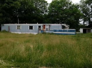 5225 Moore Rd, Tekonsha, MI 49092