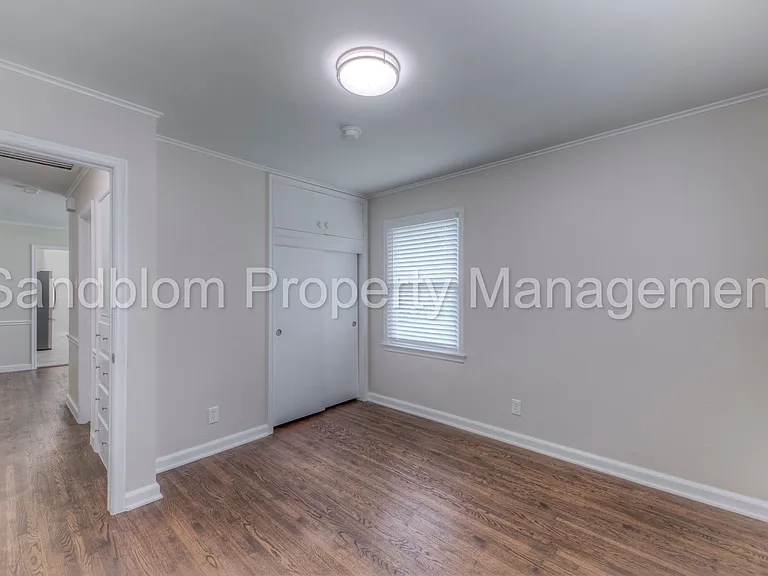 5169 S Troost Ave — Photo 16