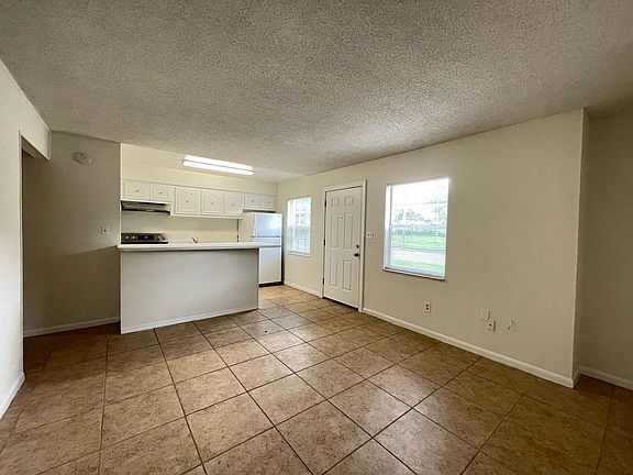 5th image of 5232 Davisson Ave #0