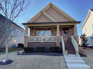 9586 Rookwood Cir, Ooltewah, TN 37363