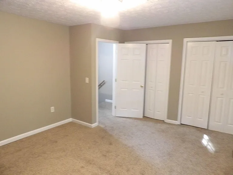 244 Meadowview Dr #12 — Photo 58