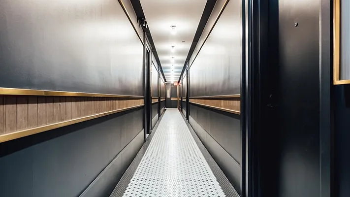 Rented by Nooklyn NYC LLC | media 74