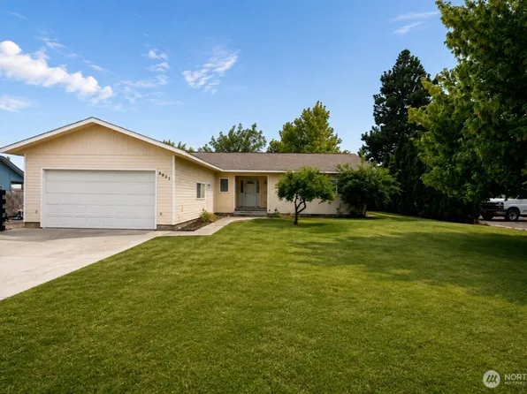 8831 NE Hillcrest Drive, Moses Lake, WA 98837