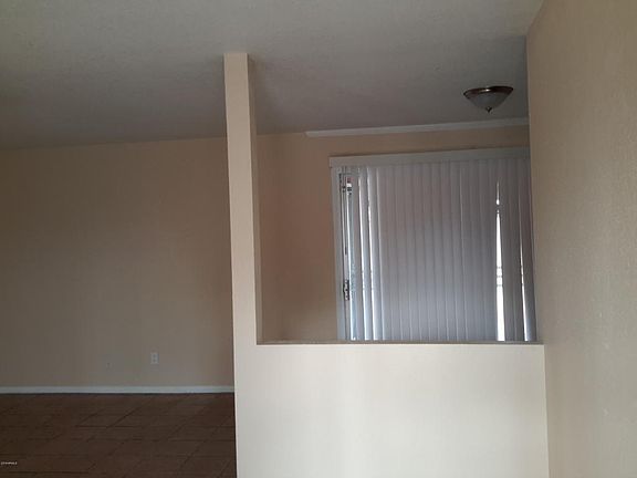 5th image of 2720 W Highland Ave