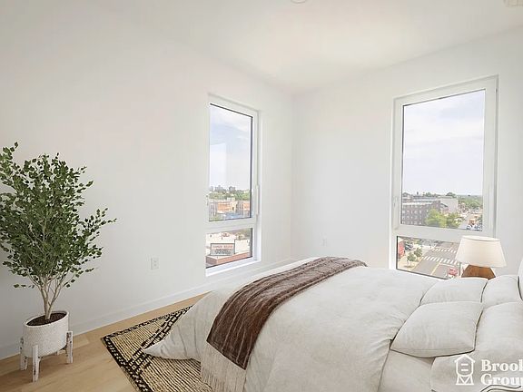3rd image of 1889 Atlantic Ave #7E